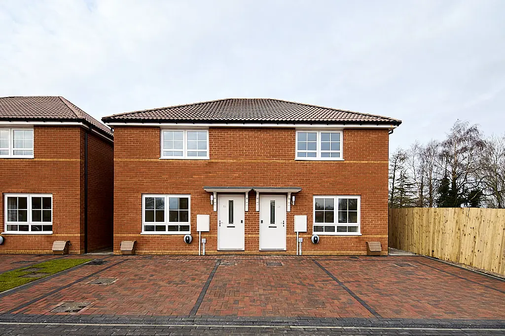 001 Sf Wdh 51 53 Sherston Crescent Beverley JPEG Right Move 1024X683