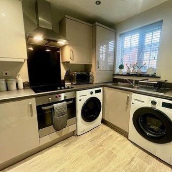 7 Aspen Court Kitchen (2)