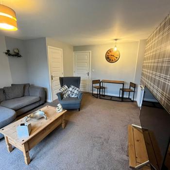 Living Room 13