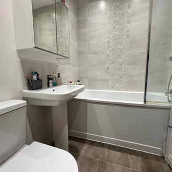 63 Bellamy Street Bathroom