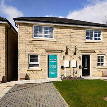 029 Sf Sales Office Showhome Dunford Drive JPEG Right Move 1024X683