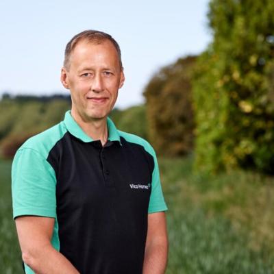 33964C33 6D38 44E6 9676 301F66e1d1dd