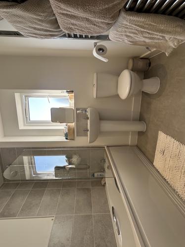 Image of the bathroom at Park Hill Way, Wakefield.