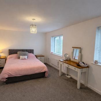Bedroom 1 (1)