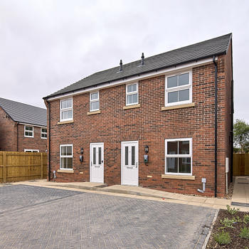 Image showing the front of the property at 21 Woffinden Rise, Beverley.