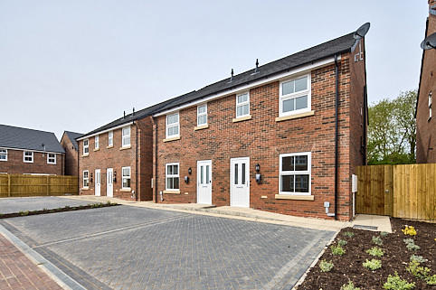 Image showing the front of the property at 23 Woffinden Rise, Beverley.