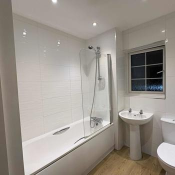 Bathroom (2)