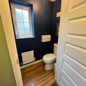 Toilet 12