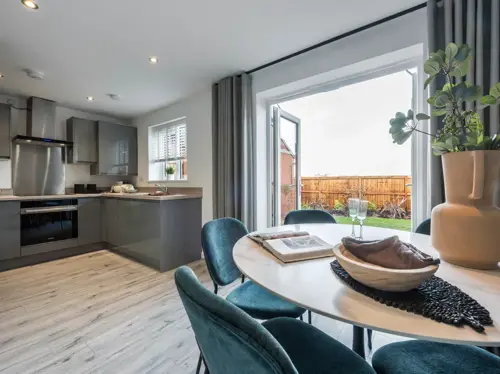 Salbury Kitchen 2