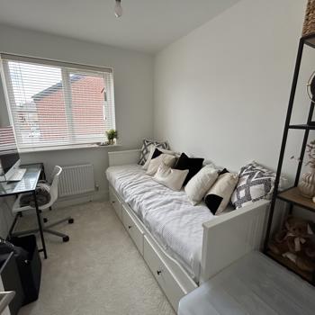 Image of bedroom 3 at Park Hill Way, Wakefield.