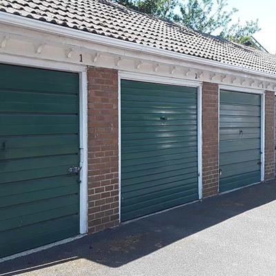 Image of garages available for rent.