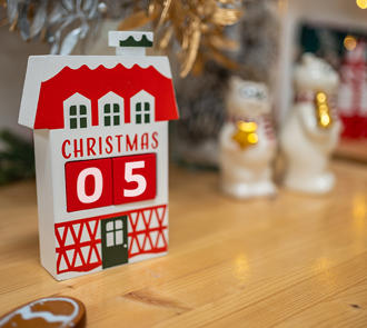 Christmas Composition On The Shelf In The Kitchen 2025 03 10 14 27 04 Utc