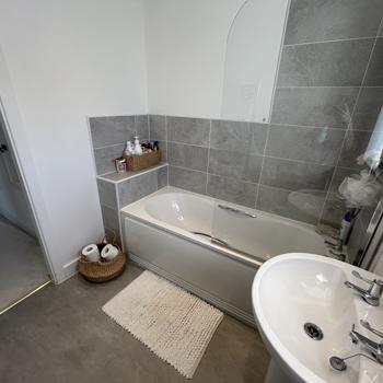 Image of the bathroom at Park Hill Way, Wakefield.