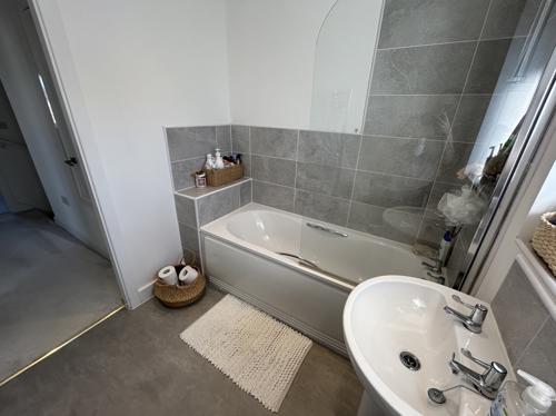 Image of the bathroom at Park Hill Way, Wakefield.