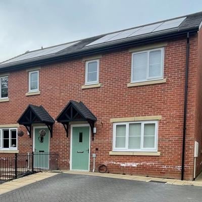 18 Allan Haigh Close