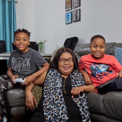 020 Sf Wdh Airedale Tenant Children